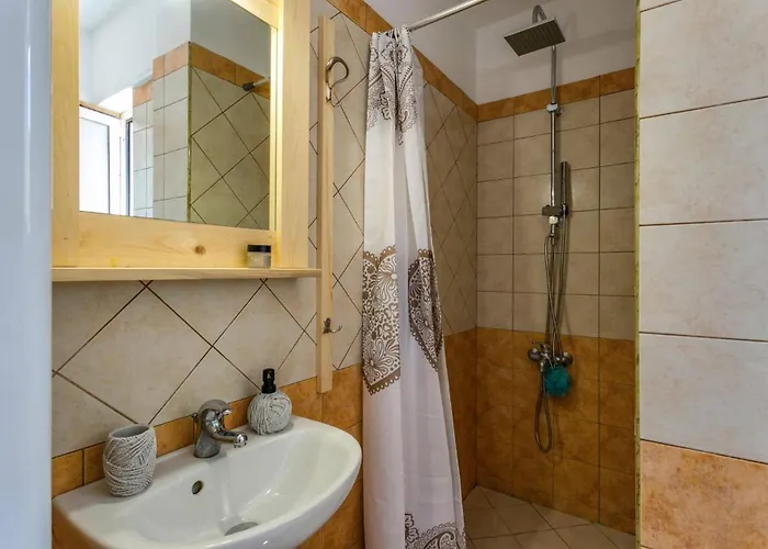 Alpha By ヘルソニソス