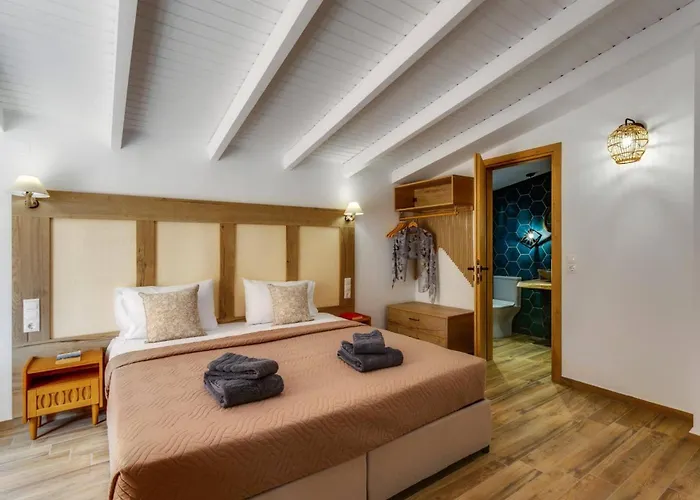 Alpha By * Hersónissos